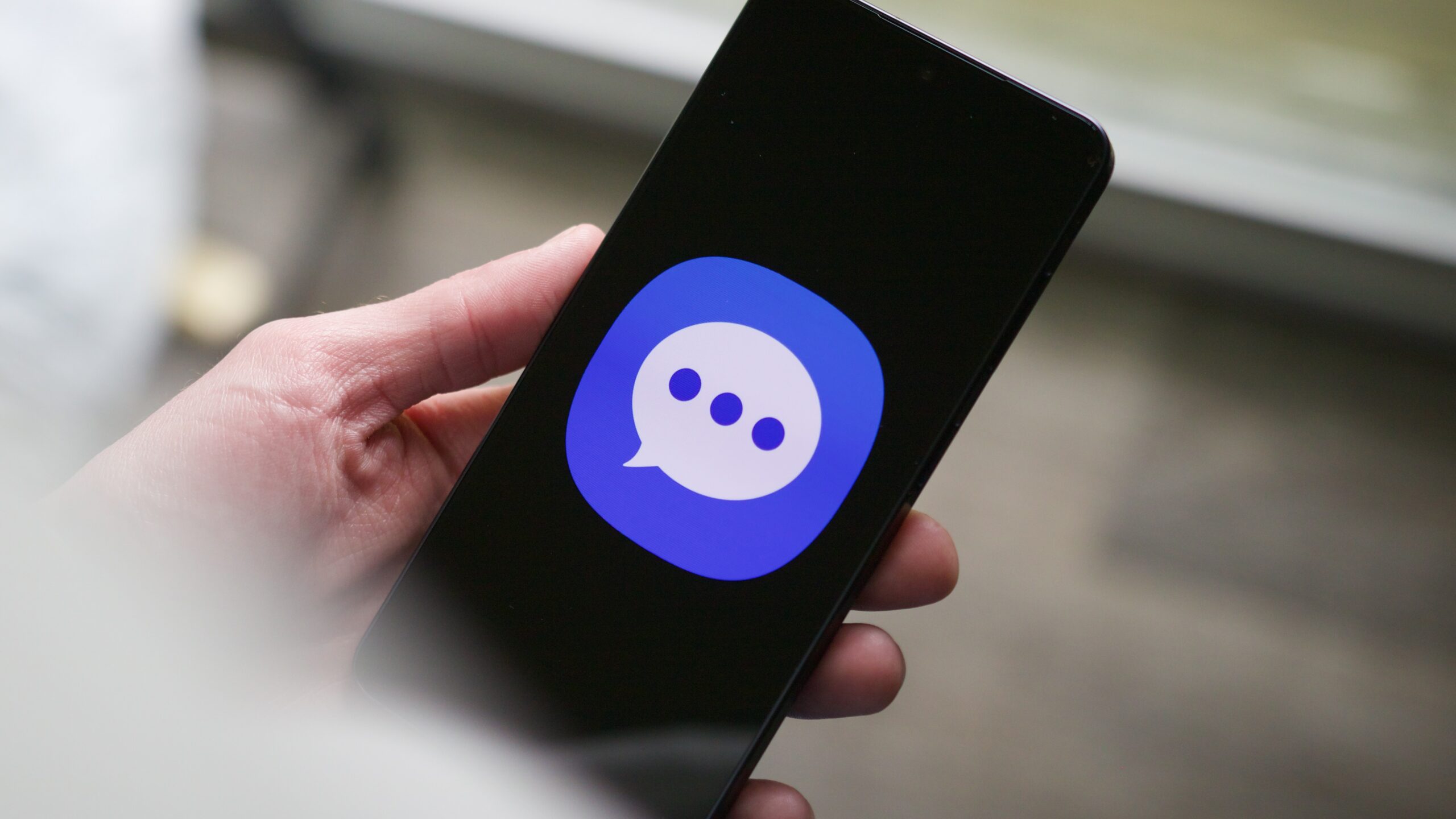 Samsung Messages shutdown is limited to the US market for now